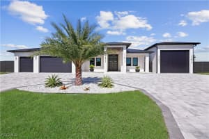 1118 Del Prado Boulevard, Cape Coral, FL 33909 - MLS#2025019447