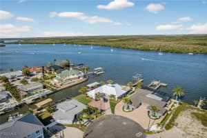 467 Madison Court, Fort Myers Beach, FL 33931 - MLS#2025019458