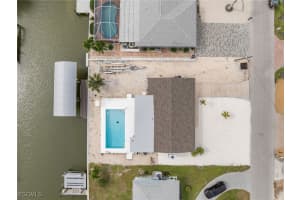 250 Donora Boulevard, Fort Myers Beach, FL 33931 - MLS#2025019466