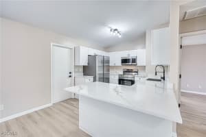 4022 8th Place, Cape Coral, FL 33914 - MLS#2025019535