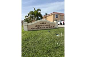 4520 Skyline Boulevard, Cape Coral, FL 33914 - MLS#2025019549