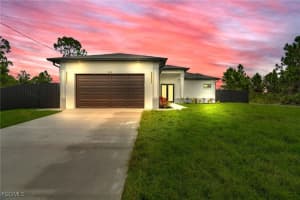 539 Addison St E, Lehigh Acres