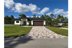 1504 9TH Street, Lehigh Acres, FL 33972 - MLS#2025019725