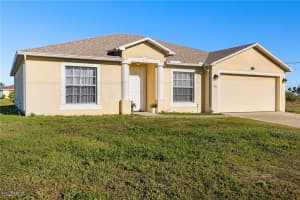 1331 13th Place, Cape Coral, FL 33909 - MLS#2025019768