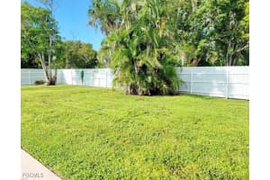 204 El Dorado Parkway, Cape Coral, FL 33914 - MLS#2025019829