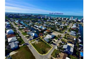 264 Albatross Street, Fort Myers Beach, FL 33931 Sold 12/15/25