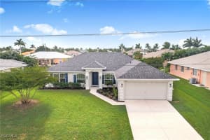 2310 27th Terrace, Cape Coral, FL 33914 - MLS#2025019858