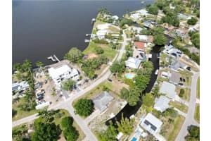 4520 Riverside Drive, Fort Myers, FL 33905 - MLS#2025019872