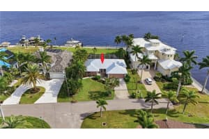 3527 22nd Place, Cape Coral, FL 33904 - MLS#2025019881