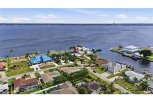 3527 22nd Place, Cape Coral, FL 33904 - MLS#2025019881