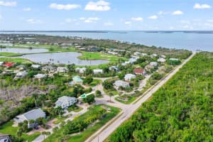 984 Greenwood Court, Sanibel, FL 33957 - MLS#2025019903
