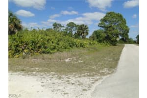 5902 Queen Avenue, Lehigh Acres, FL 33971 - MLS#2025019957