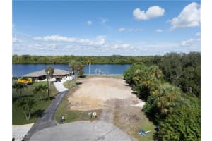 2190 River Road, Fort Myers, FL 33905 - MLS#2025020022