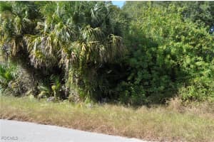 1013 Anderson Street, Lehigh Acres, FL 33974 - MLS#2025020140