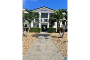 3706 Broadway 27, Fort Myers, FL 33901 - MLS#2025020160