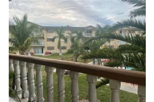 3706 Broadway 27, Fort Myers, FL 33901 - MLS#2025020160