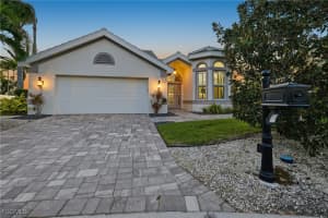 9721 Keel Court, Fort Myers, FL 33919 - MLS#2025020175