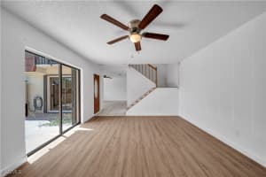 1444 Park Shore Cir 4, Fort Myers