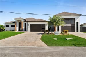 639 18th Court, Cape Coral, FL 33991 - MLS#2025020277