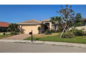20621 Chestnut Ridge Dr, North Fort Myers