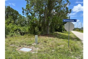 1016 MILWAUKEE BLVD, Lehigh Acres, FL 33974 - MLS#2025020358