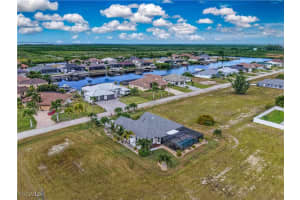 1605 43rd Avenue, Cape Coral, FL 33993 - MLS#2025020367