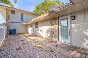 4293 island Circle, Fort Myers, FL 33919 - MLS#2025020370