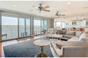 383 Seminole Way, Fort Myers Beach, FL 33931 - MLS#2025020376