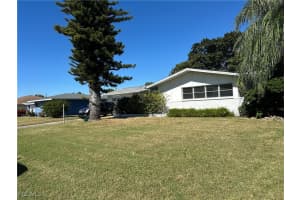 1401 25th Terrace, Cape Coral, FL 33904 - MLS#2025020379