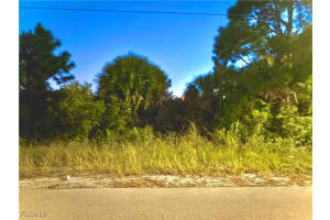 2909 67th Street, Lehigh Acres, FL 33971 - MLS#2025020392