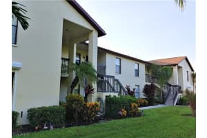 9265 Lake Park Drive, Fort Myers, FL 33919 - MLS#2025020433