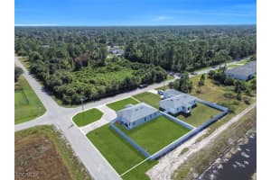 946 Hansen Street, Lehigh Acres, FL 33974 - MLS#2025020450