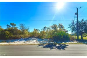 157 Cumberland Street, Lake Placid, FL 33852 - MLS#2025020501