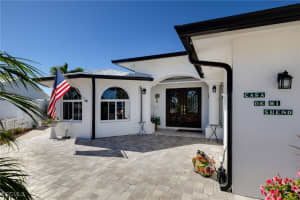 11787 Island Avenue, Matlacha, FL 33993 - MLS#2025020598