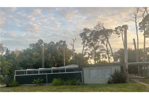 2144 Earl Rd, Fort Myers