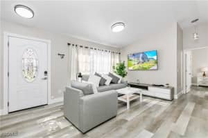 5908 Mandarin, Davenport, FL 33896 - MLS#2025020705