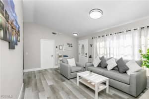 5908 Mandarin, Davenport, FL 33896 - MLS#2025020705