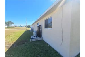 1900 33rd Avenue, Cape Coral, FL 33993 - MLS#2025020815