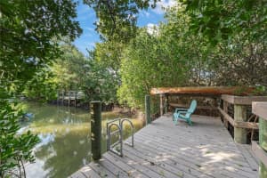 561 Periwinkle Way E4, Sanibel