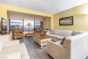 1747 Pebble Beach Drive, Fort Myers, FL 33907 - MLS#2025020848