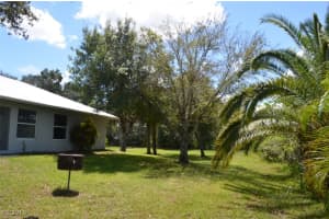 2400 Leavitt Road, Alva, FL 33920 - MLS#2025020936