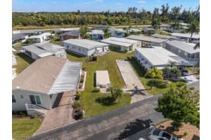 270 Yorkshire Avenue, Fort Myers, FL 33908 - MLS#2025020937