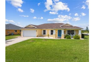 308 Nw 22nd Ct, Cape Coral