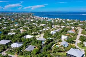 1076 Captains Walk Street, Sanibel, FL 33957 - MLS#2025021024