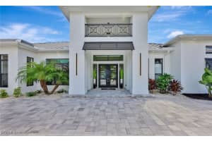 1337 Caloosa Drive, Fort Myers, FL 33901 - MLS#2025021038