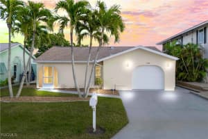 2781 Bruce Street, Matlacha, FL 33993 - MLS#2025021039