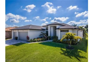 2926 Miracle Parkway, Cape Coral, FL 33914 - MLS#2025021069