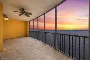 2743 1st Street, Fort Myers, FL 33916 - MLS#2025021124