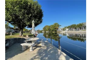 2121 8th Terrace, Cape Coral, FL 33990 - MLS#2025021148