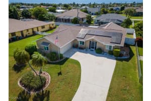 928 21st Place, Cape Coral, FL 33990 - MLS#2025021159